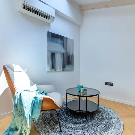 Mare Sano Plaza Apartment