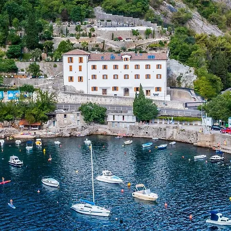 Mare Sano Plaza Apartment Opatija