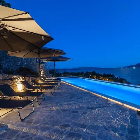 Mare Sano Plaza Apartament *
